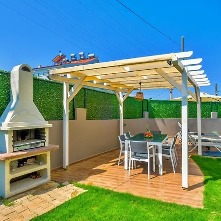 Вилла 4 Bedroom Фетхие