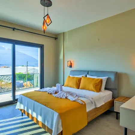 4 Bedroom וילה *