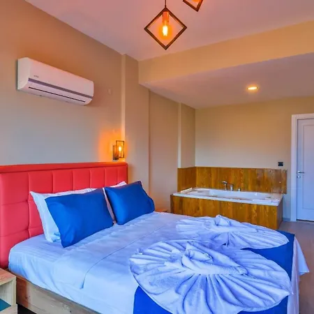 4 Bedroom