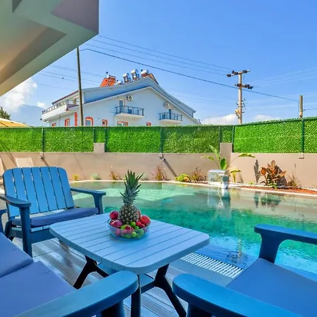 Villa 4 Bedroom - 2159
